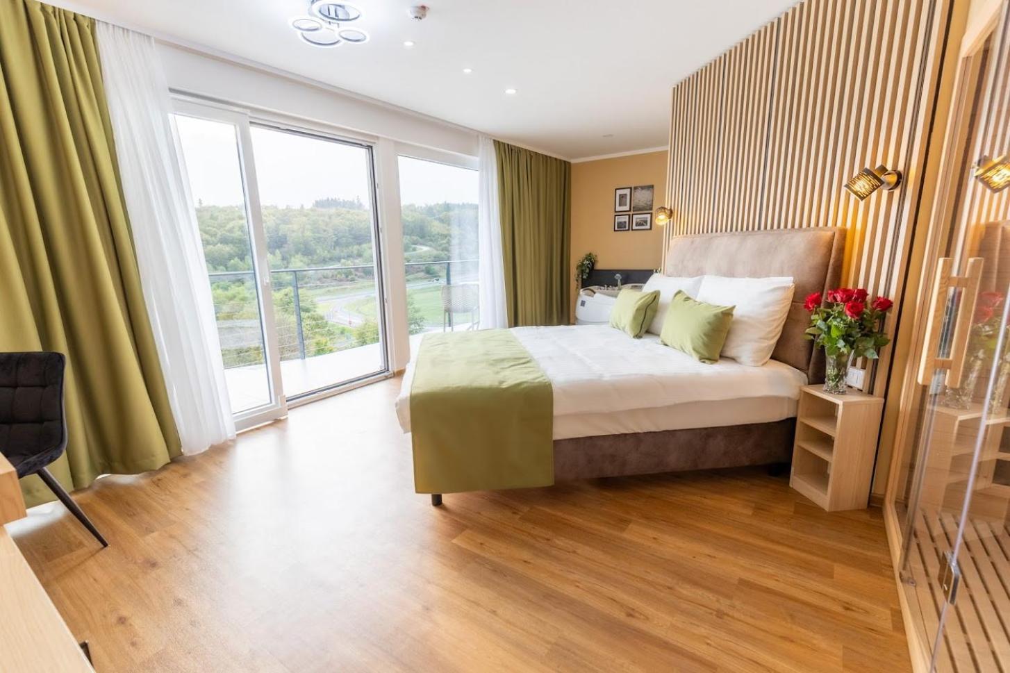 Hotel Dolenjc Novo Mesto Ngoại thất bức ảnh